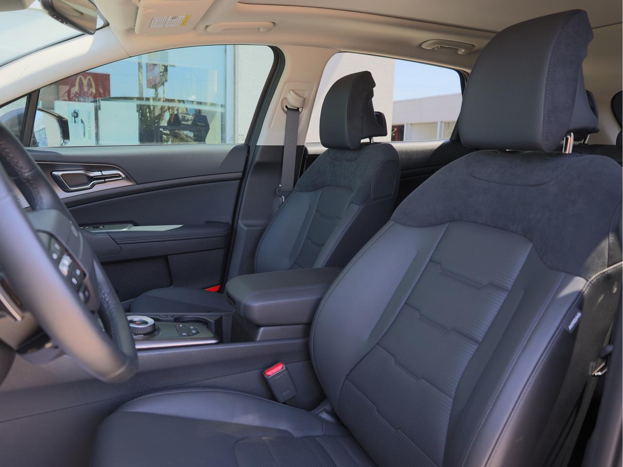 2026 Kia Sportage Hybrid EX Premium   Pwr Liftgate   Cooled & Memory Seat Photo