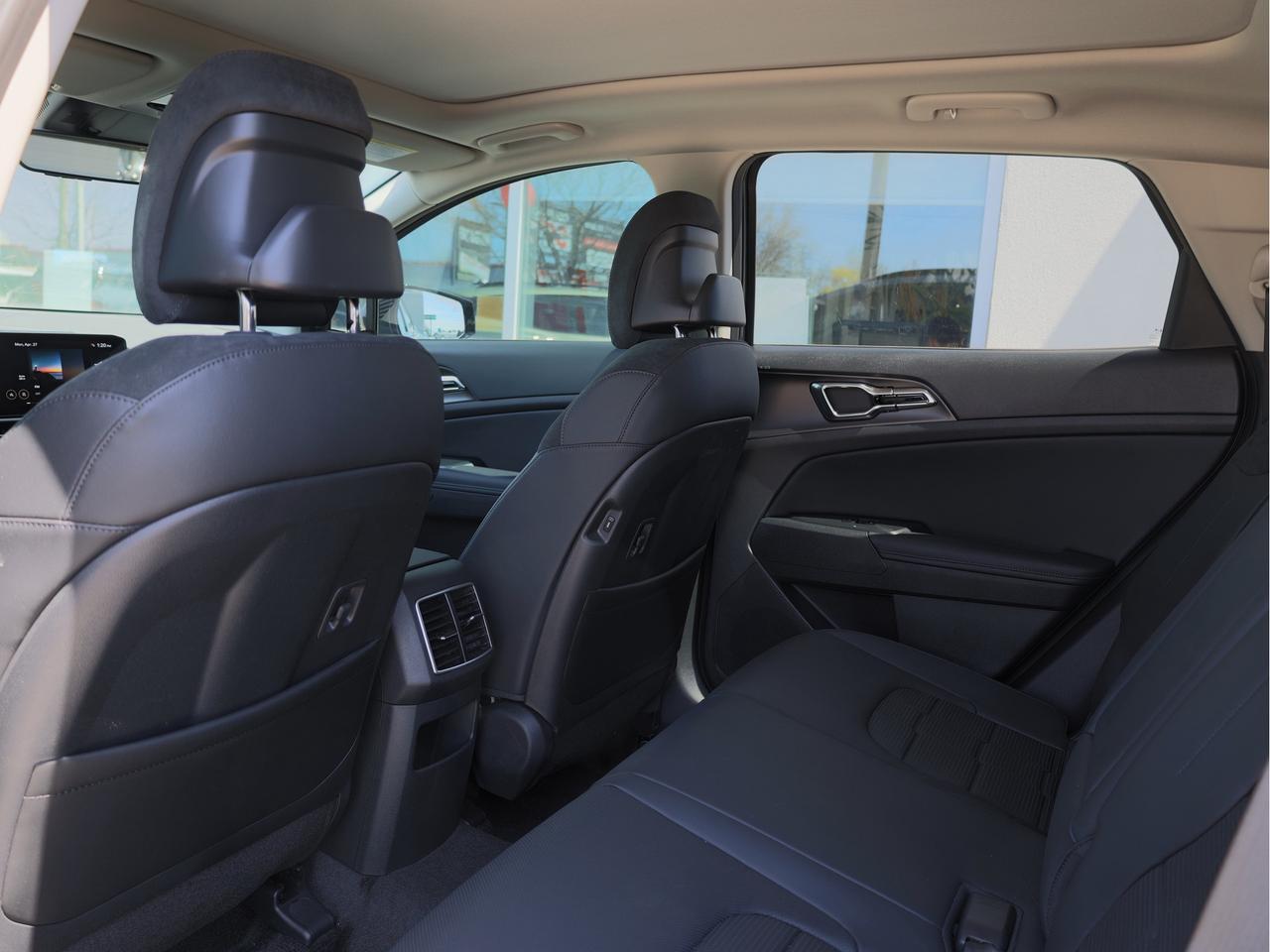 2026 Kia Sportage Hybrid EX Premium   Pwr Liftgate   Cooled & Memory Seat Photo
