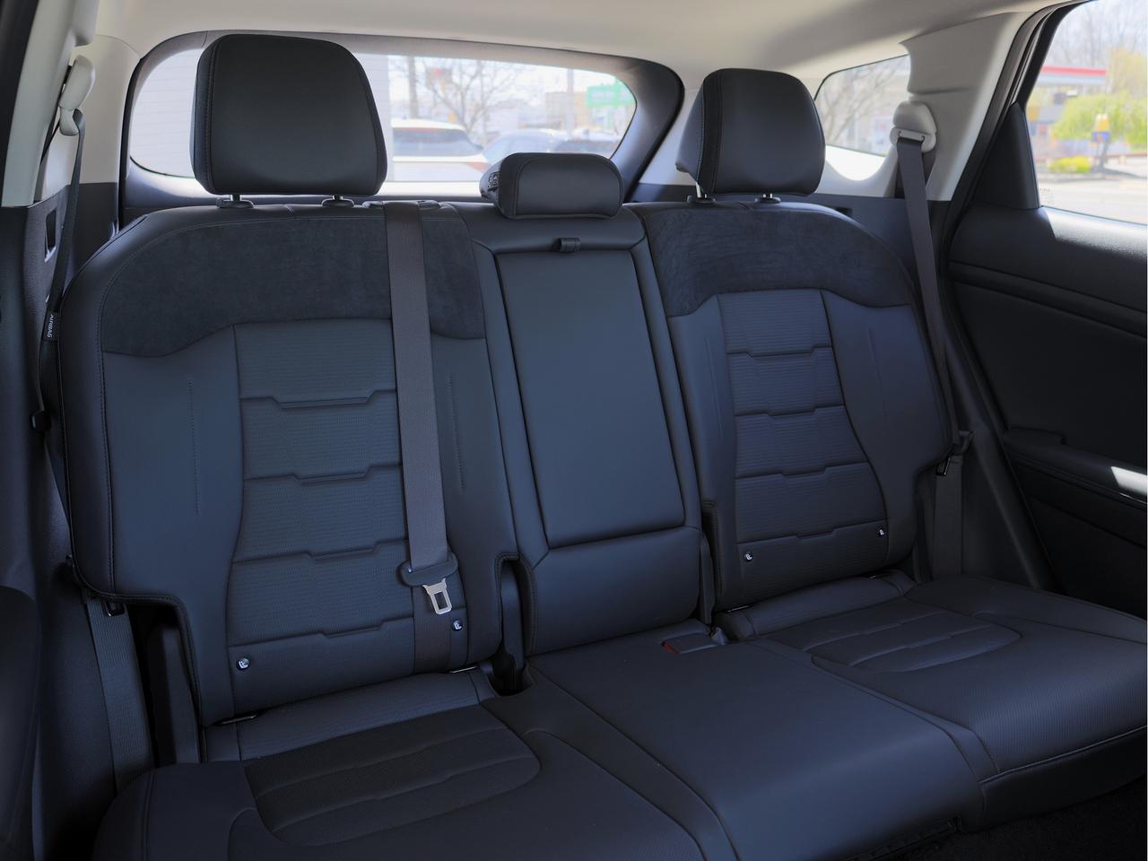 2026 Kia Sportage Hybrid EX Premium   Pwr Liftgate   Cooled & Memory Seat Photo
