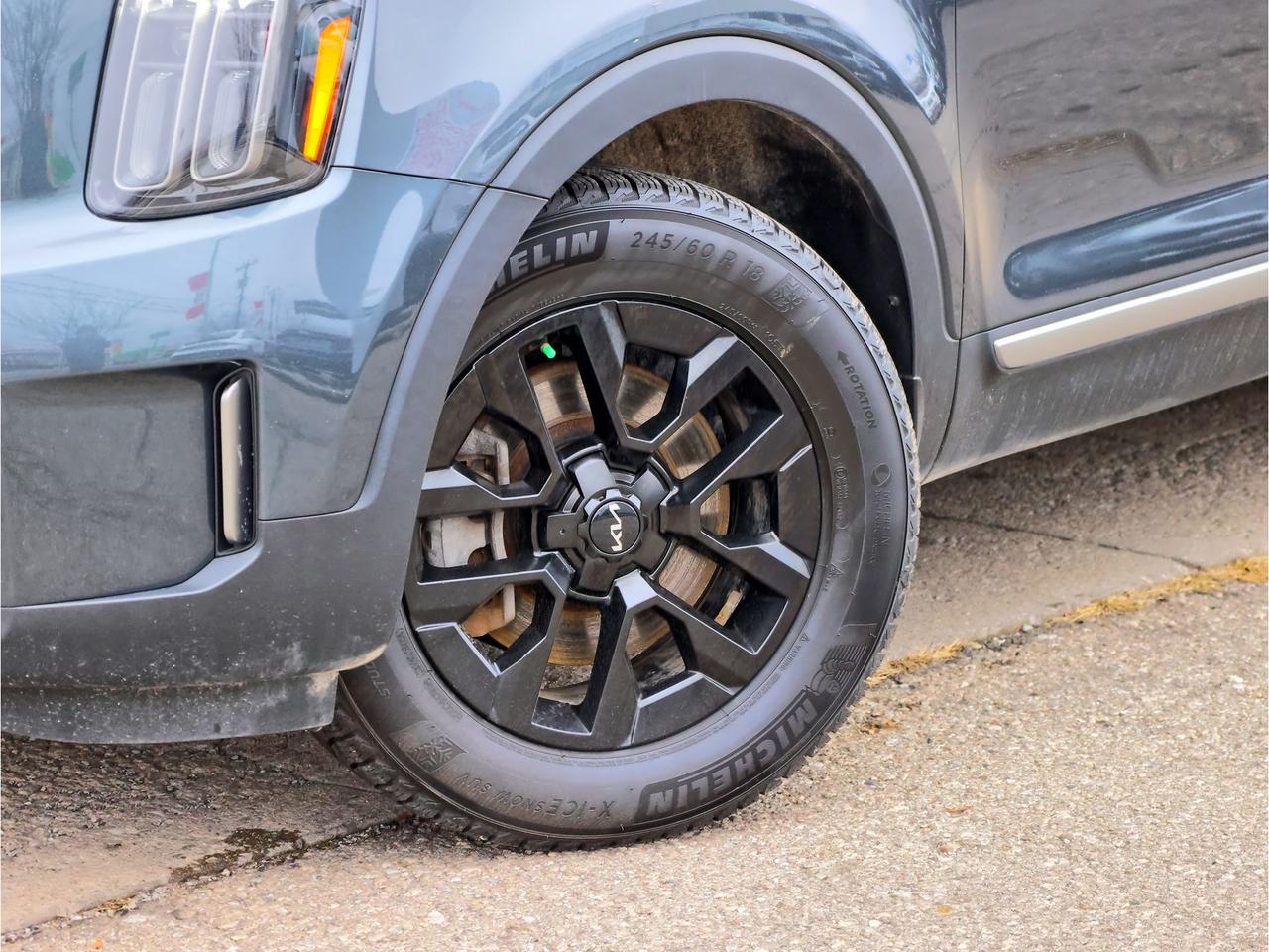 2023 Kia Telluride X-pro AWD Photo3