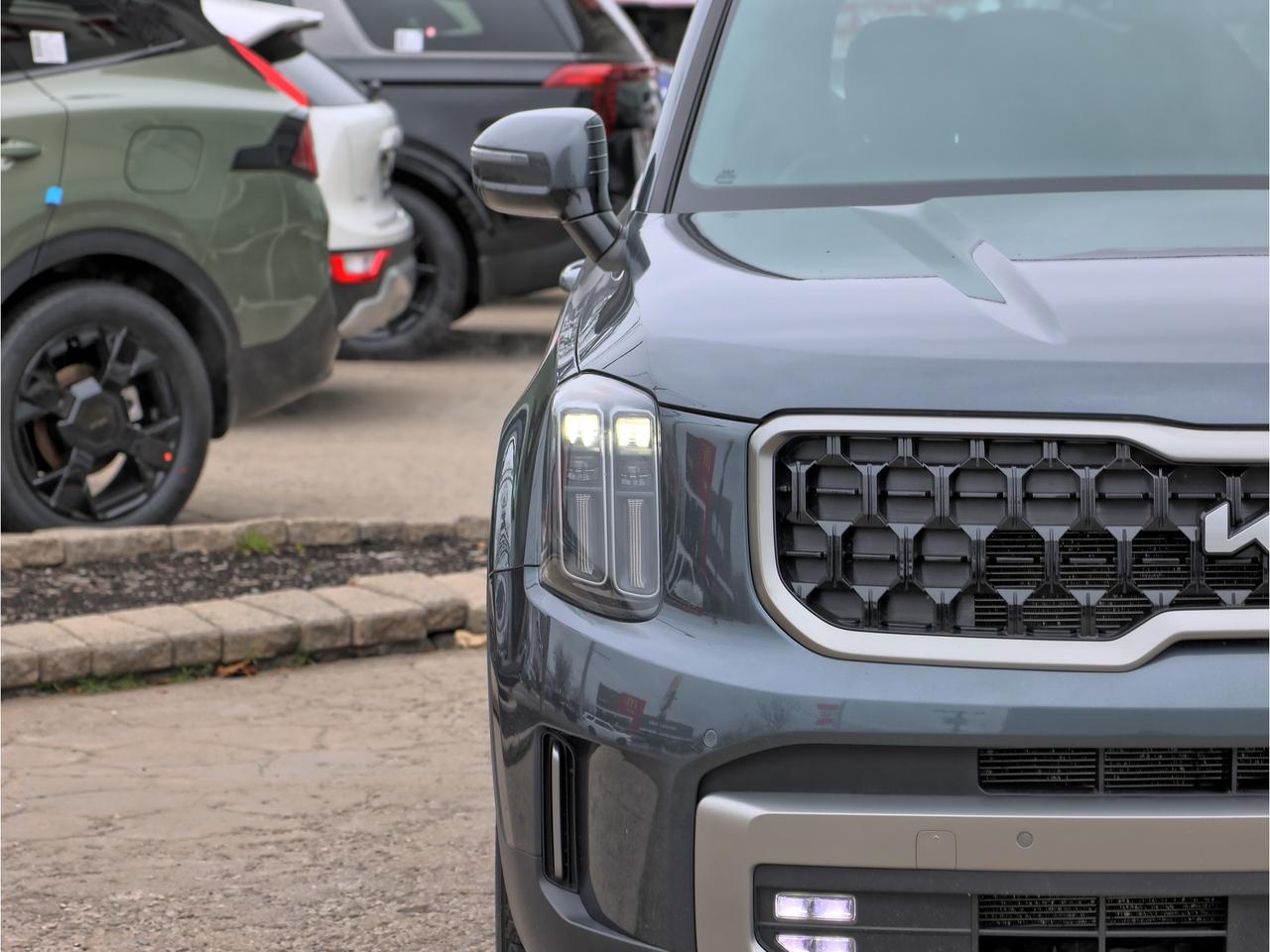 2023 Kia Telluride X-pro AWD Photo