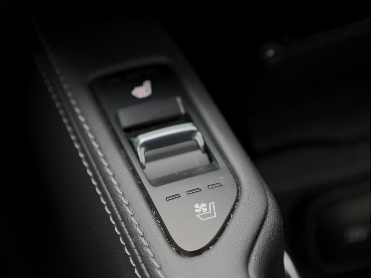 2023 Kia Telluride X-pro AWD Photo