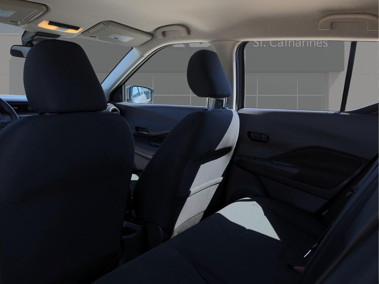 2025 Nissan Kicks Play S Photo