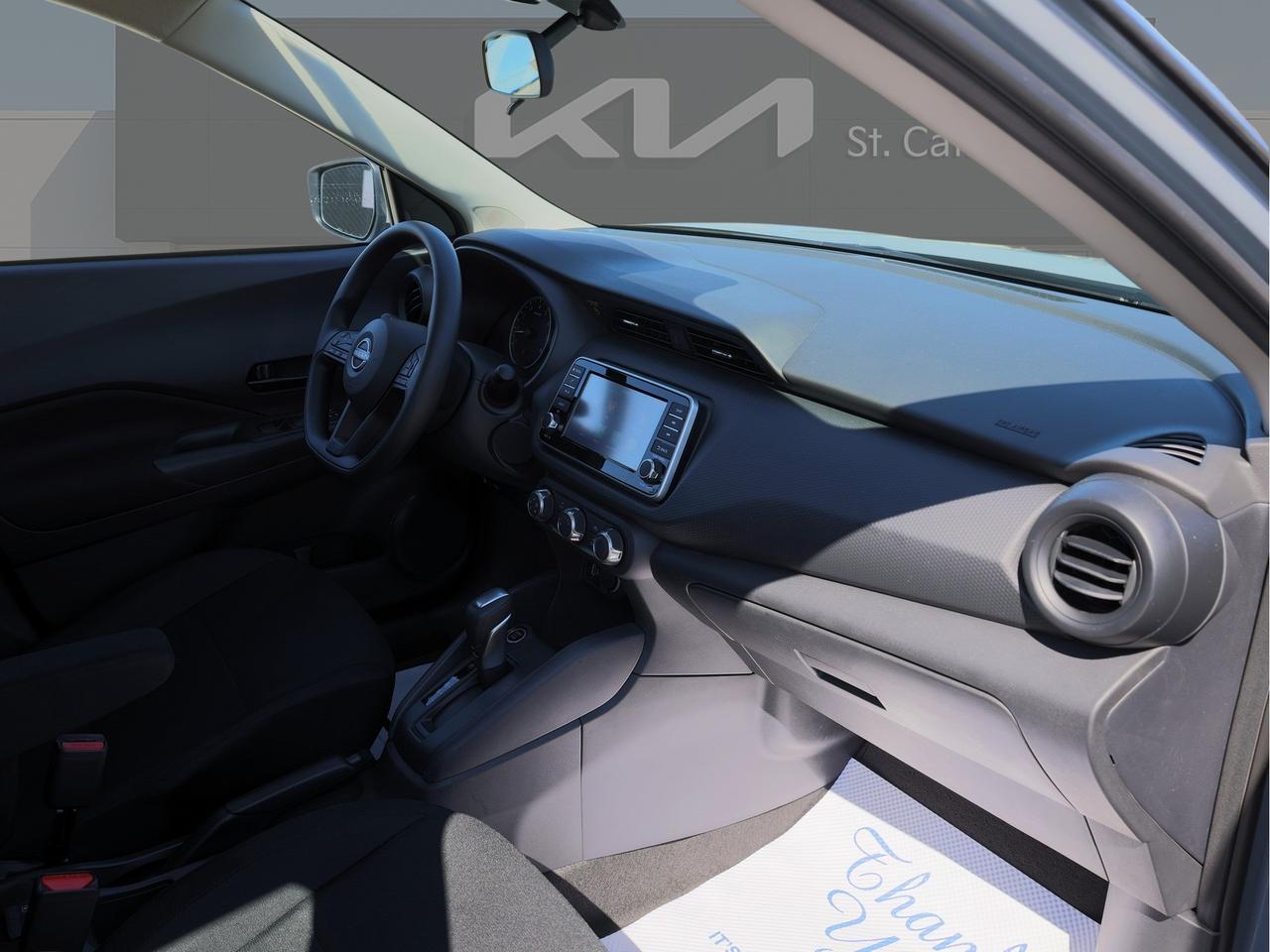 2025 Nissan Kicks Play S Photo