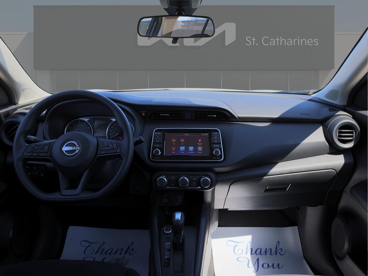2025 Nissan Kicks Play S Photo