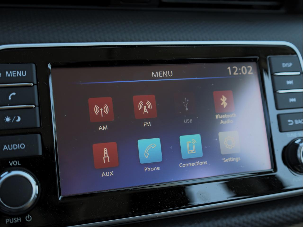 2025 Nissan Kicks Play S Photo