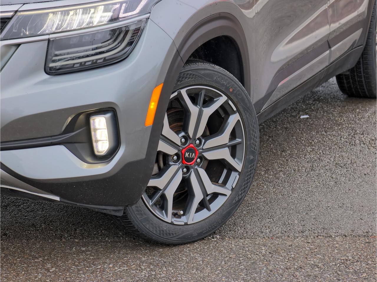 2021 Kia Seltos SX AWD   Navigation   Ventilated Seat   HUD Photo