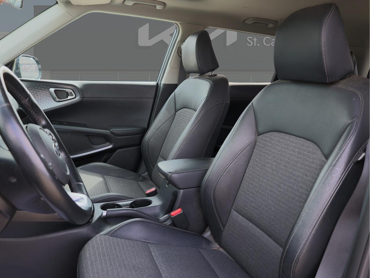 2021 Kia Soul EX+   Sunroof   Blindspot Alrt   Lane Assist Photo