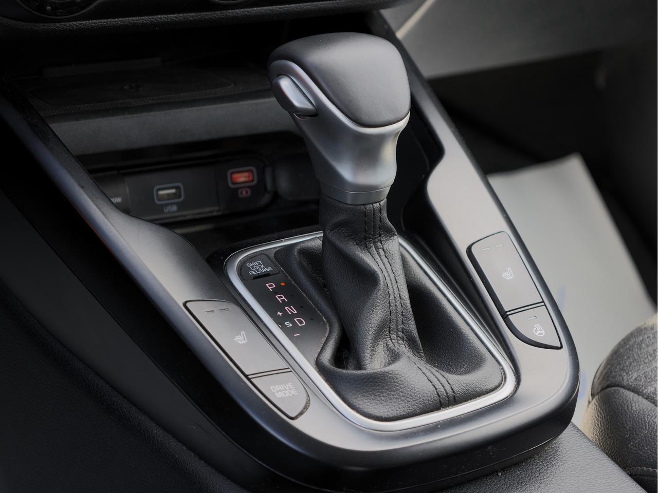 2021 Kia Soul EX+   Sunroof   Blindspot Alrt   Lane Assist Photo