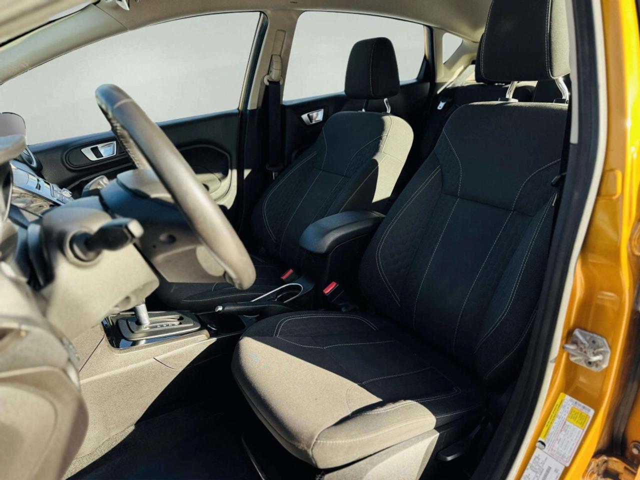 2016 Ford Fiesta 5dr HB SE Photo