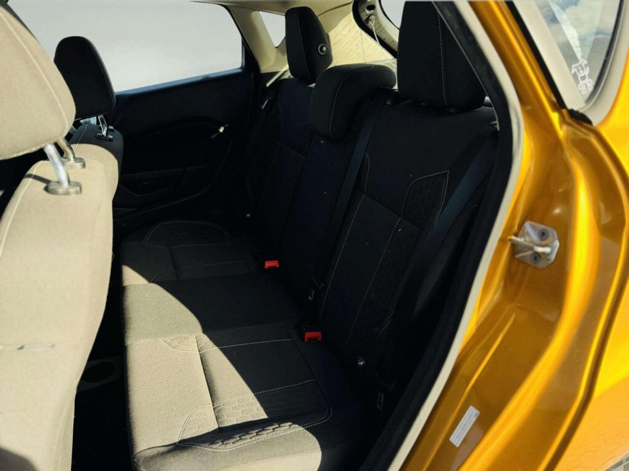 2016 Ford Fiesta 5dr HB SE Photo