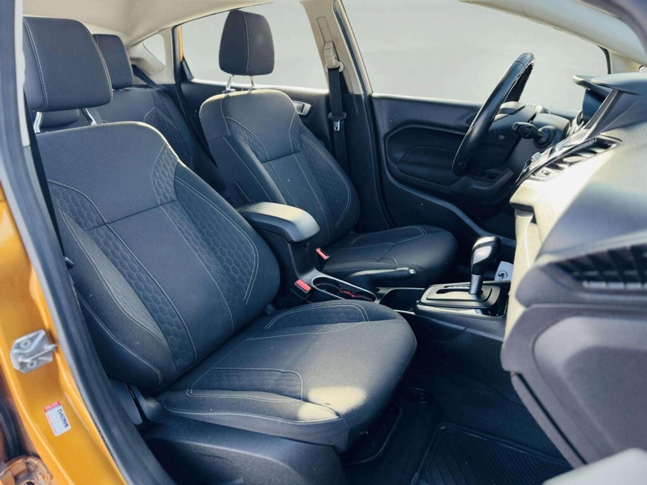 2016 Ford Fiesta 5dr HB SE Photo