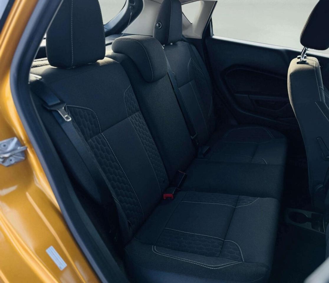 2016 Ford Fiesta 5dr HB SE Photo