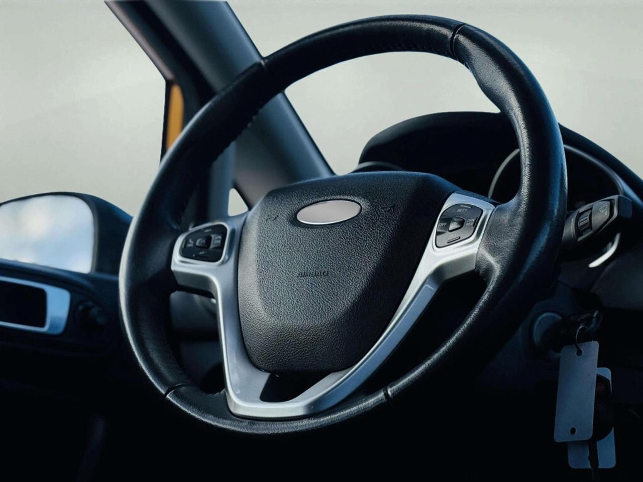 2016 Ford Fiesta 5dr HB SE Photo