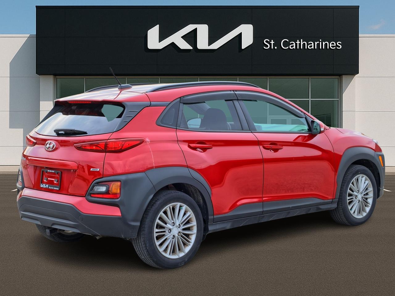 2021 Hyundai KONA Luxury AWD   Leather   Sunroof   Radar Cruise Photo