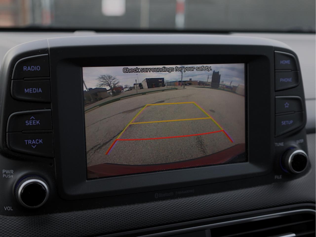 2021 Hyundai KONA Luxury AWD   Leather   Sunroof   Radar Cruise Photo