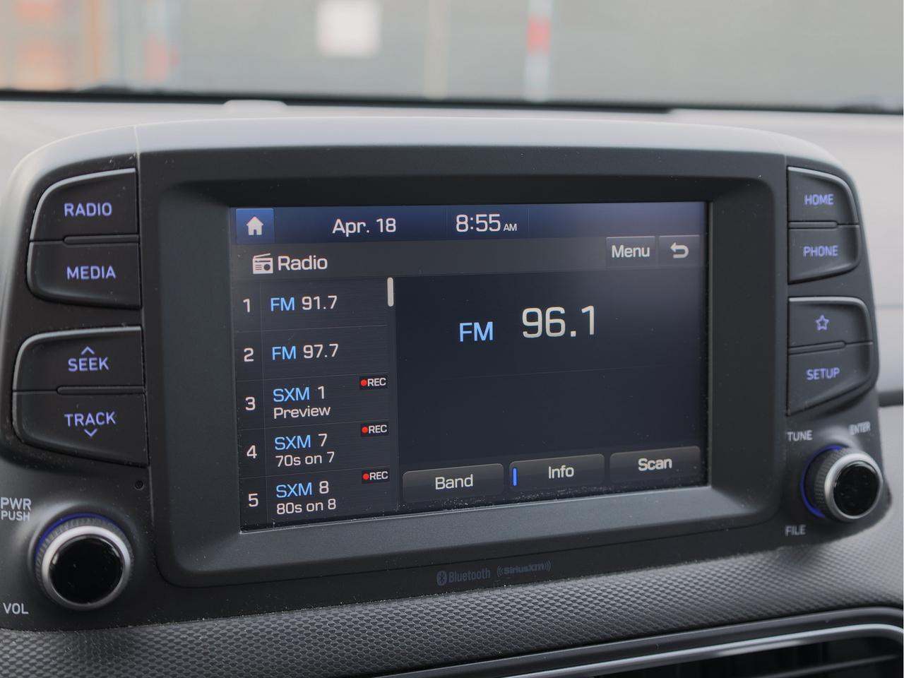 2021 Hyundai KONA Luxury AWD   Leather   Sunroof   Radar Cruise Photo