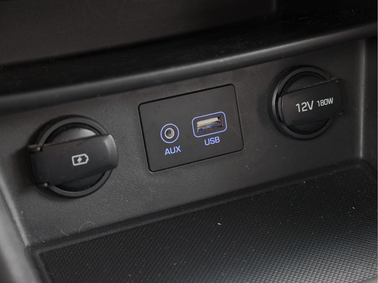 2021 Hyundai KONA Luxury AWD   Leather   Sunroof   Radar Cruise Photo