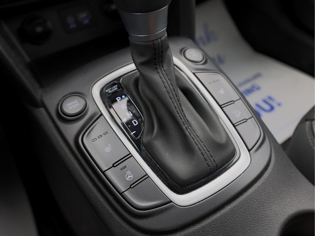 2021 Hyundai KONA Luxury AWD   Leather   Sunroof   Radar Cruise Photo
