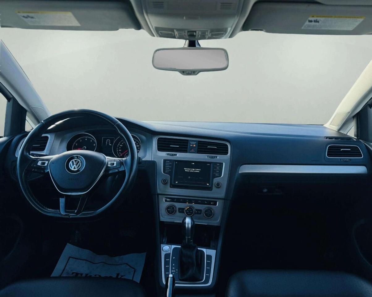 2016 Volkswagen Golf 5dr HB Auto 1.8 TSI Trendline Photo