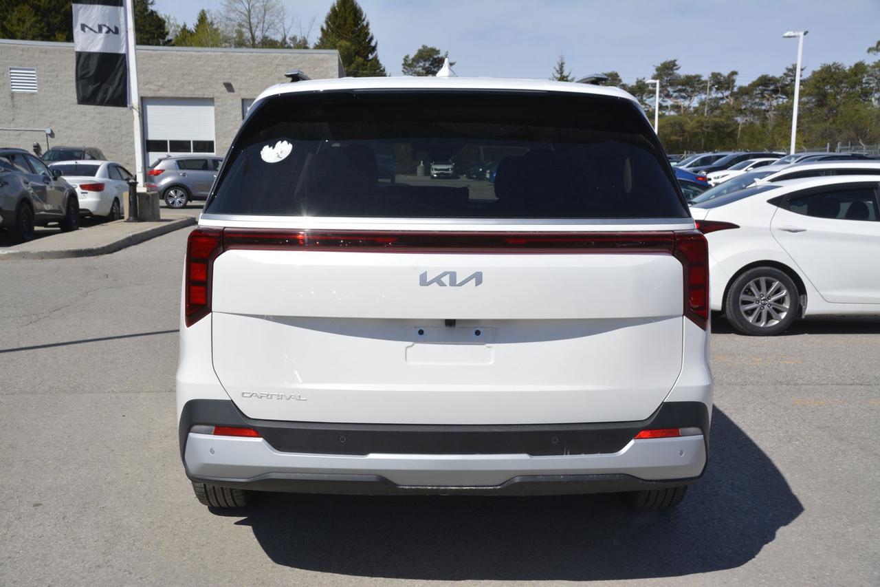 2026 Kia Carnival LX Photo