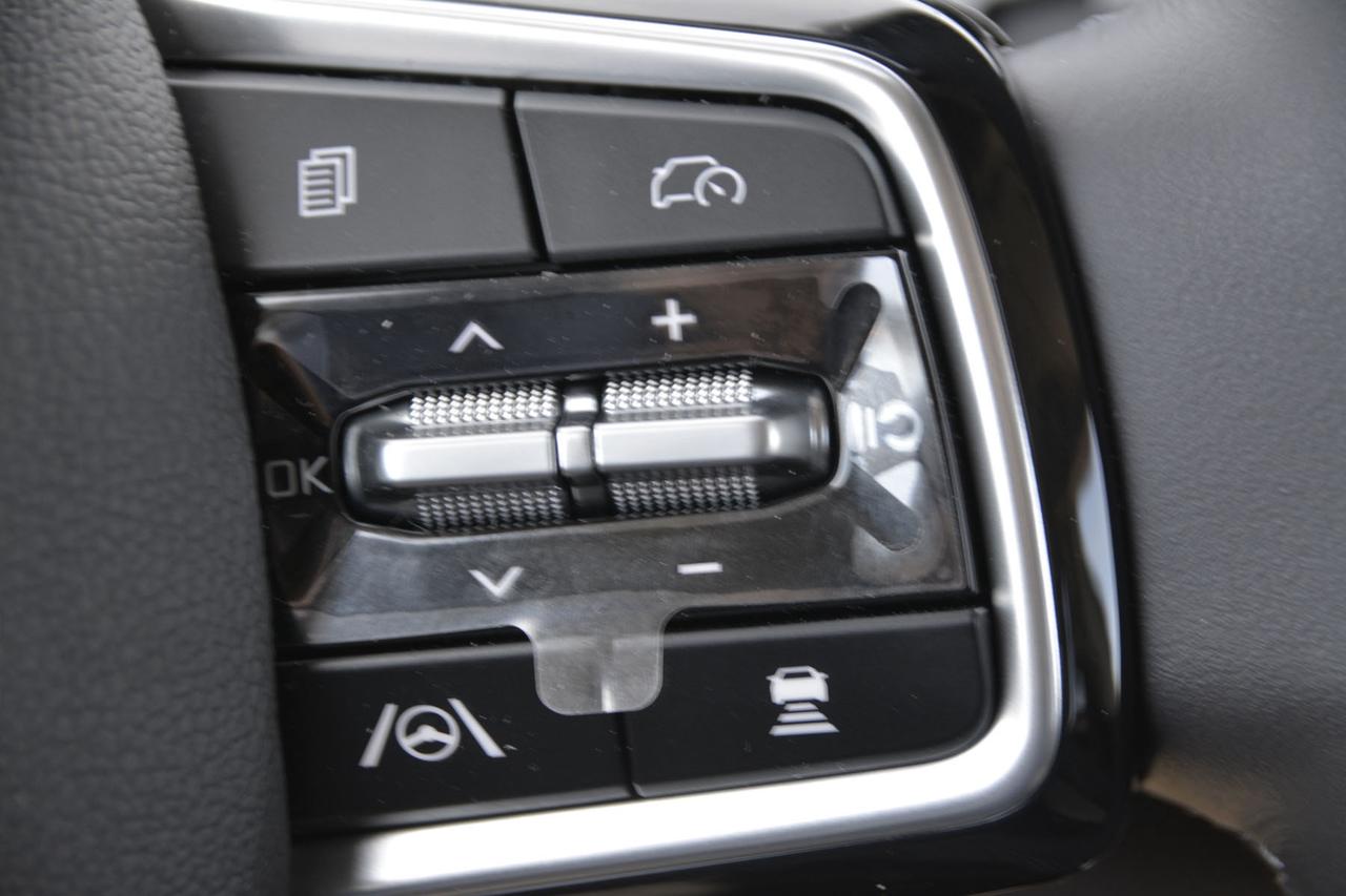 2026 Kia Carnival LX Photo