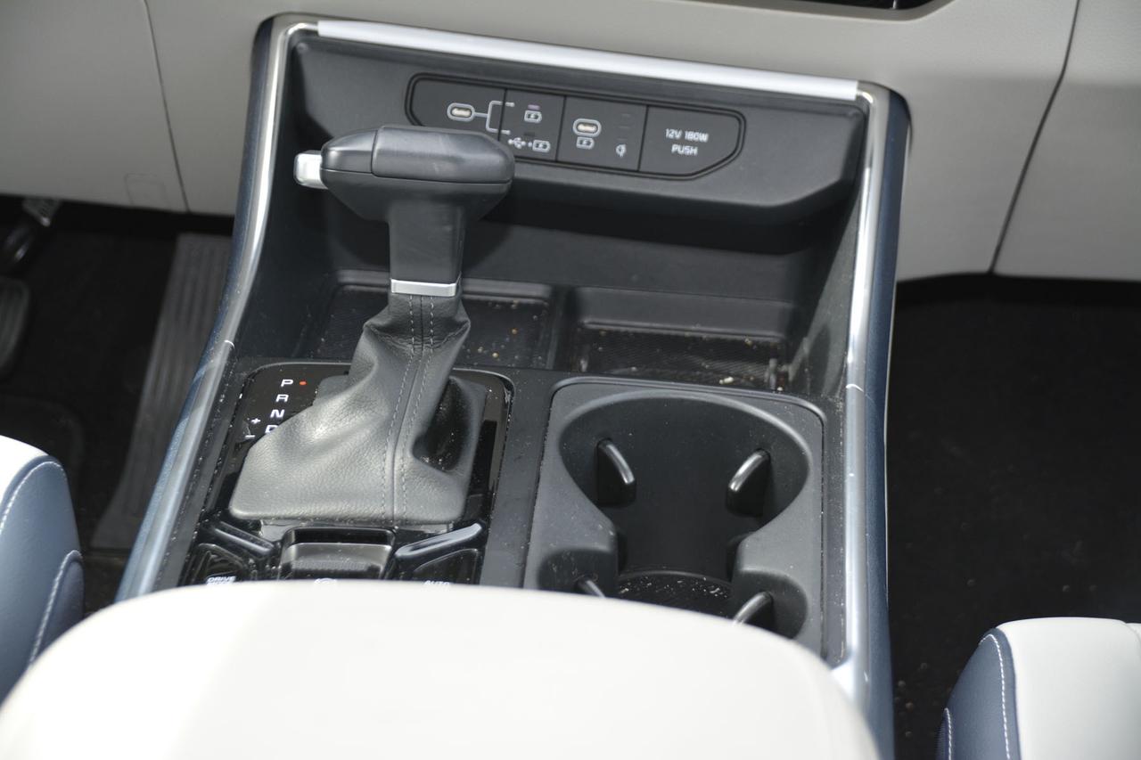 2025 Kia Carnival  Photo