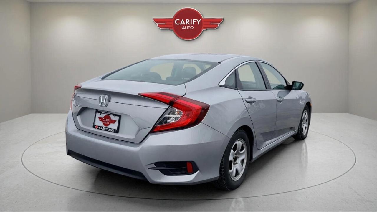 2017 Honda Civic Sedan LX Photo