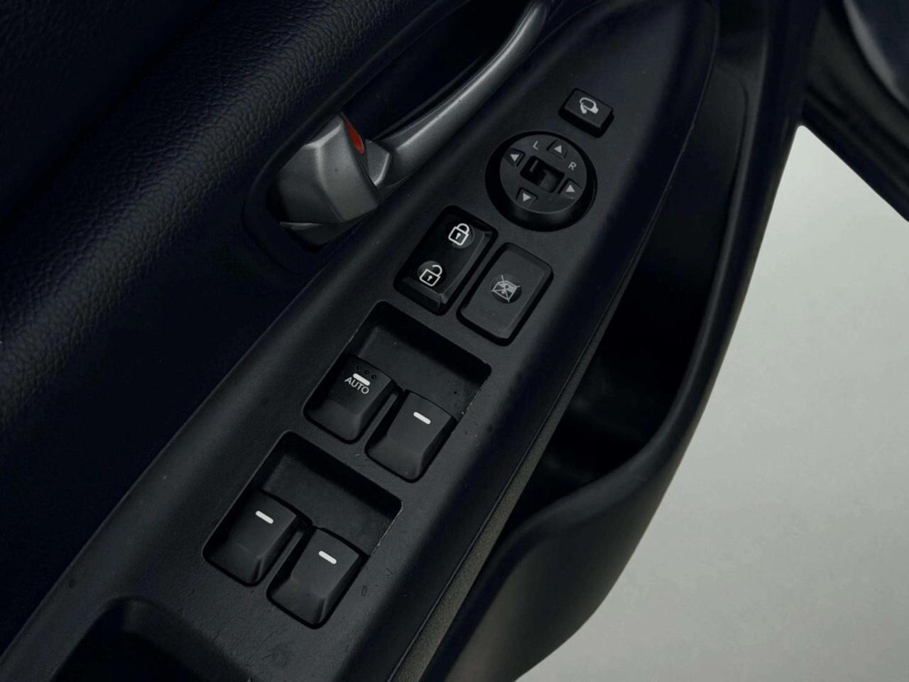 2015 Kia Rio 5dr HB Auto EX Photo