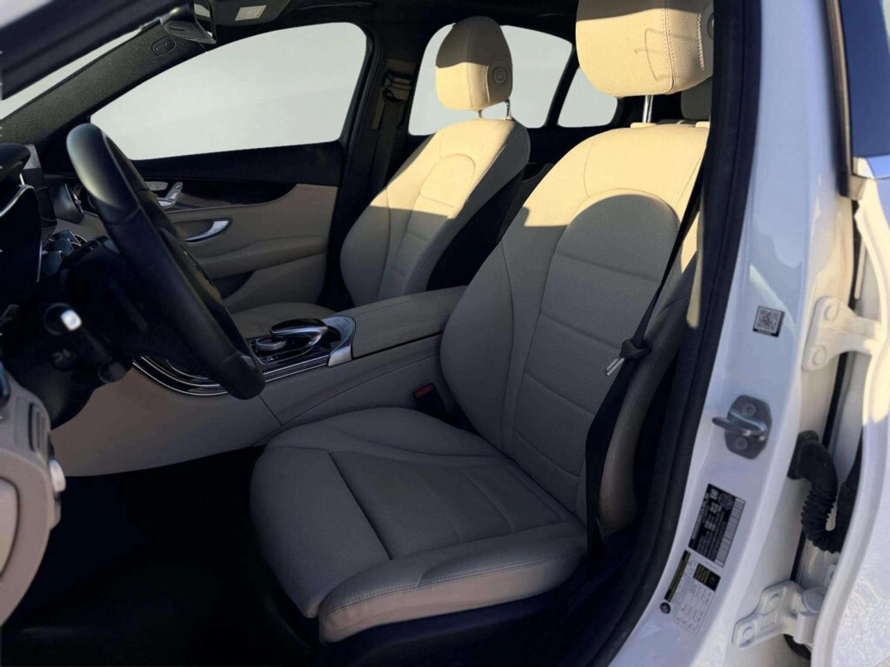 2018 Mercedes-Benz C-Class C 300 4MATIC Sedan Photo