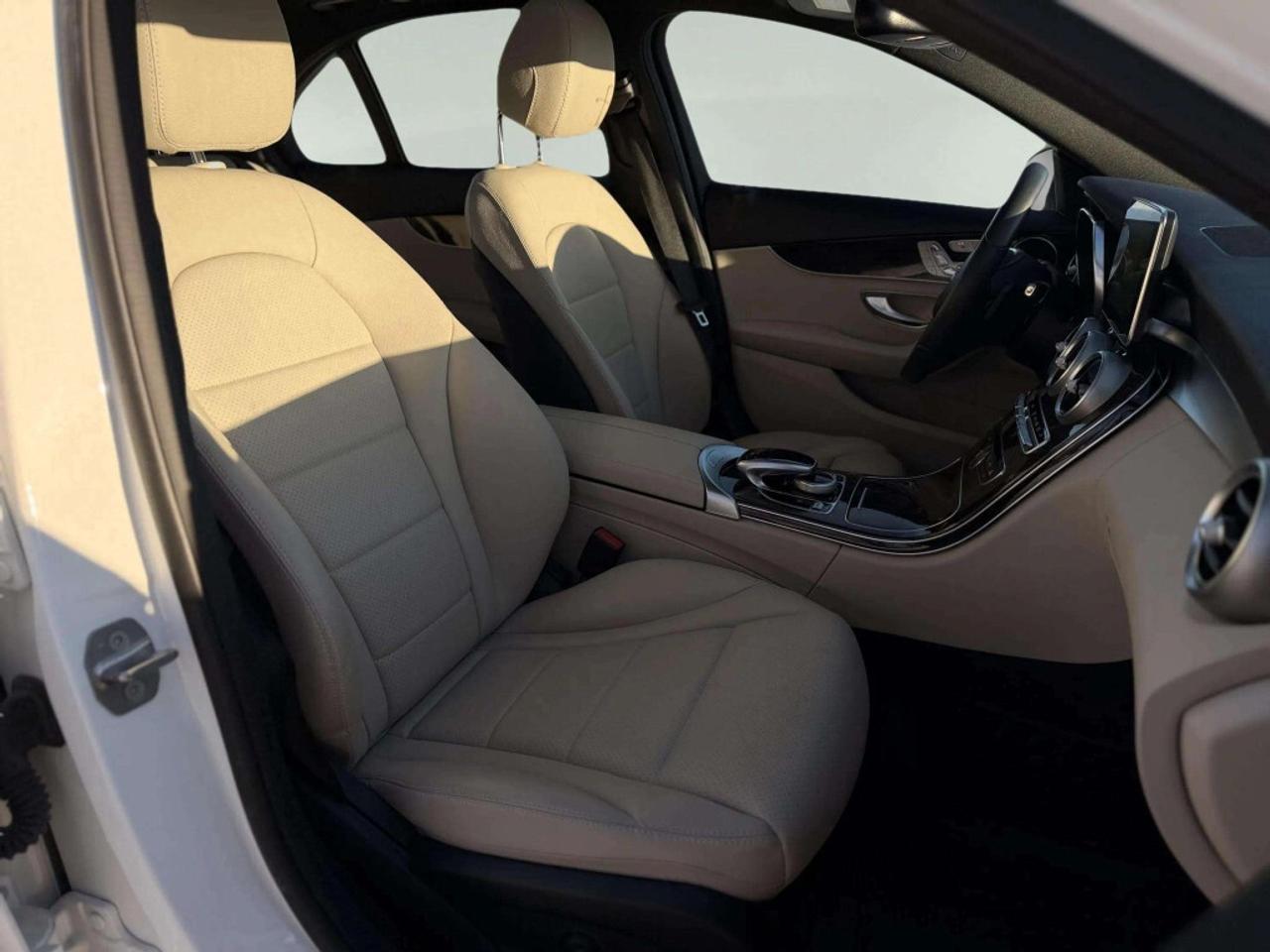 2018 Mercedes-Benz C-Class C 300 4MATIC Sedan Photo