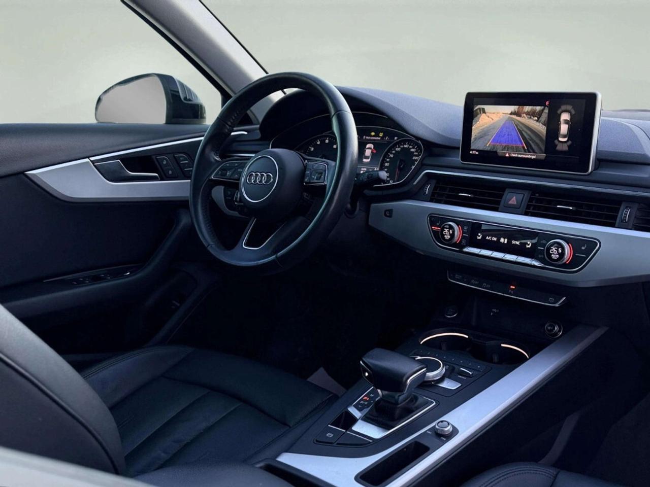 2018 Audi A4 2.0 TFSI quattro Komfort S tronic Photo