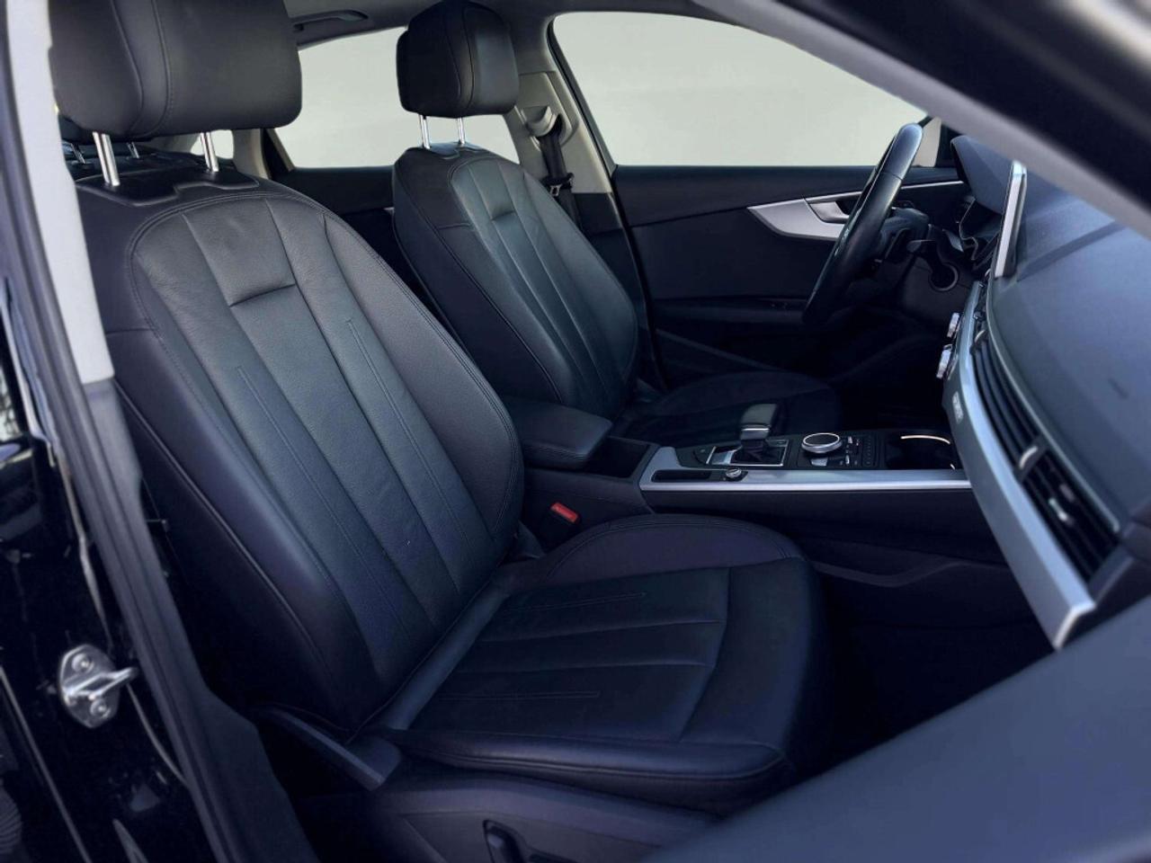 2018 Audi A4 2.0 TFSI quattro Komfort S tronic Photo