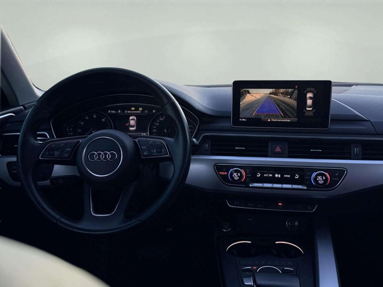 2018 Audi A4 2.0 TFSI quattro Komfort S tronic Photo