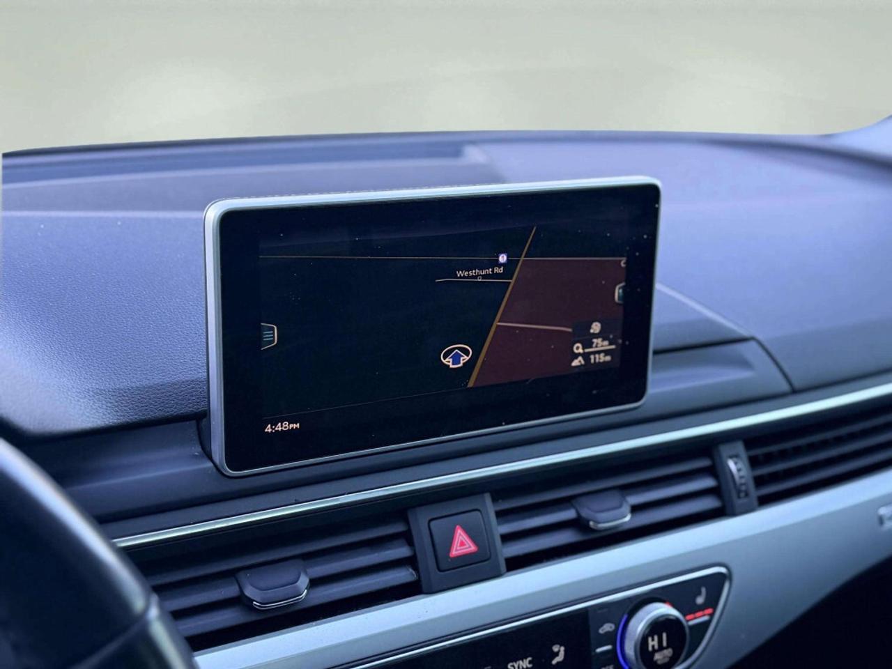 2018 Audi A4 2.0 TFSI quattro Komfort S tronic Photo