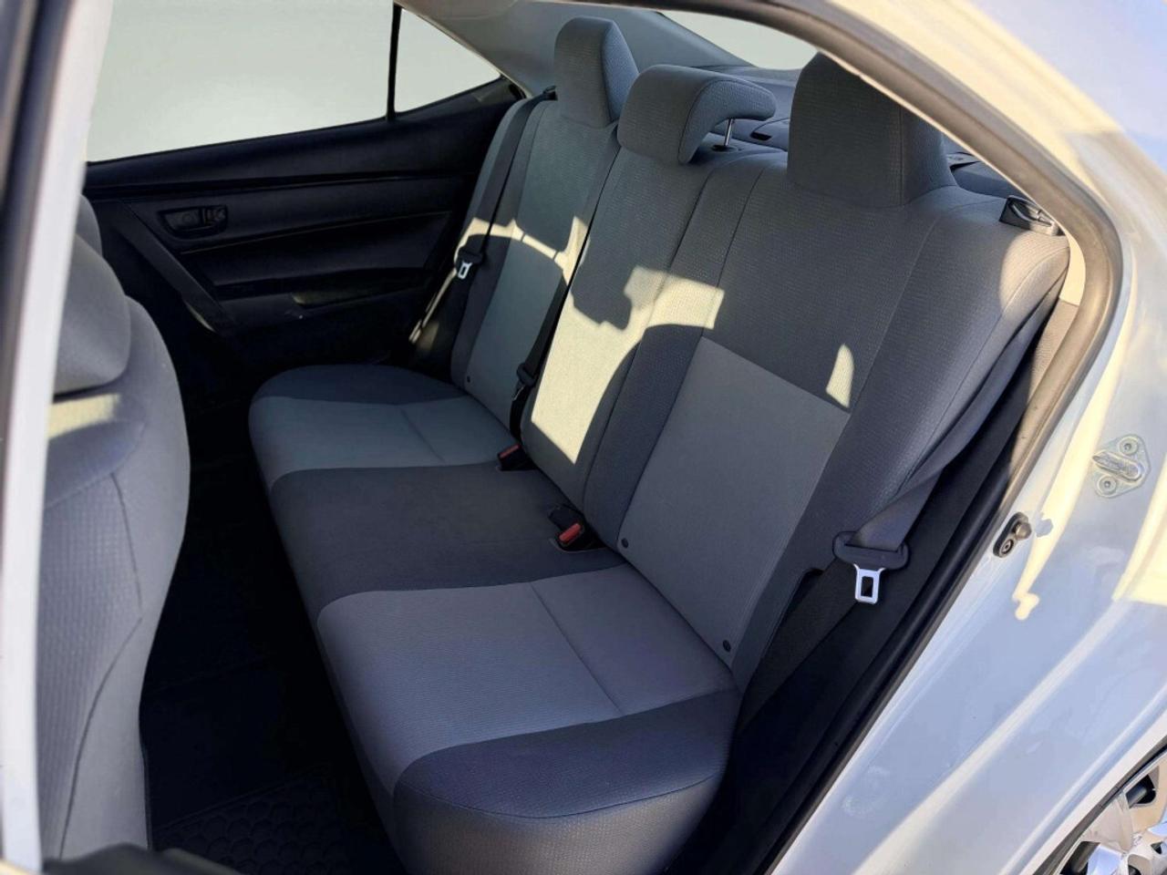 2017 Toyota Corolla 4dr Sedan CVT CE Photo