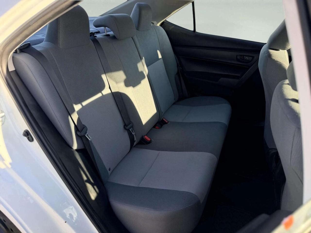 2017 Toyota Corolla 4dr Sedan CVT CE Photo