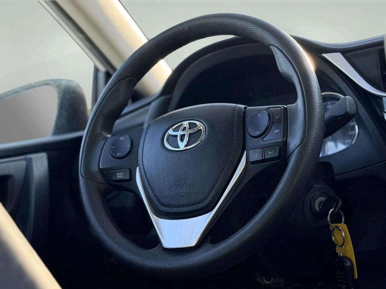 2017 Toyota Corolla 4dr Sedan CVT CE Photo