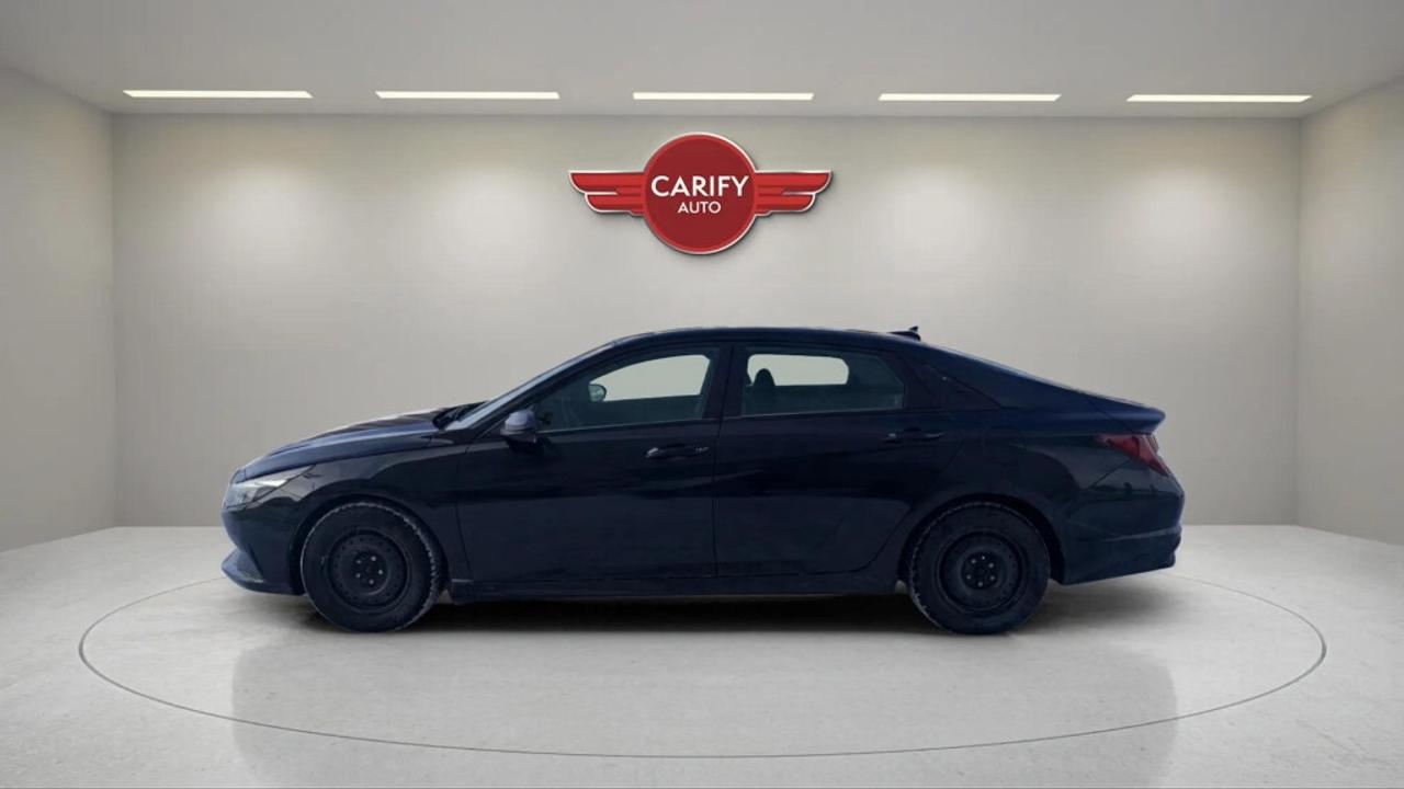 2021 Hyundai Elantra Essential IVT Photo