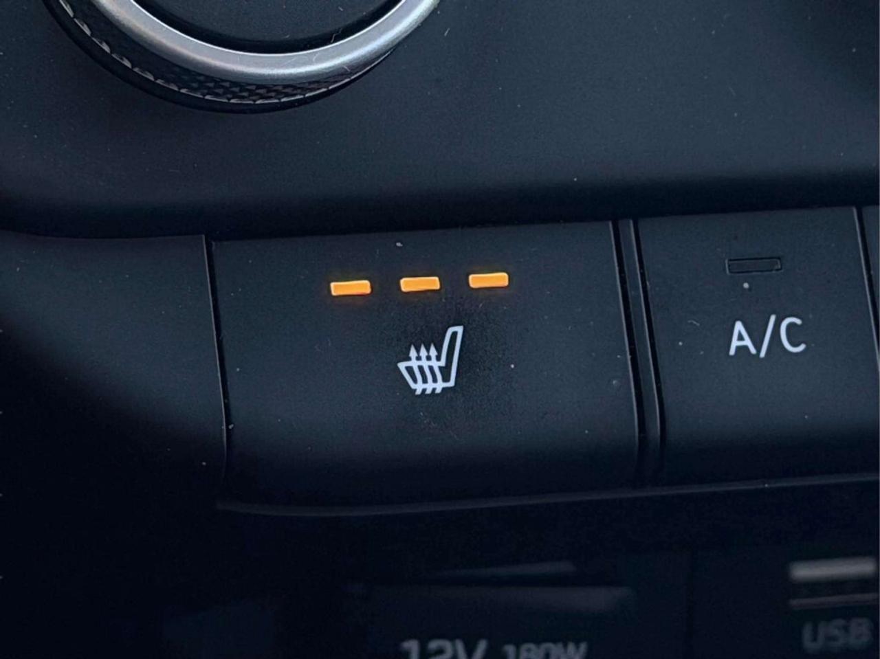 2021 Hyundai Elantra Essential IVT Photo