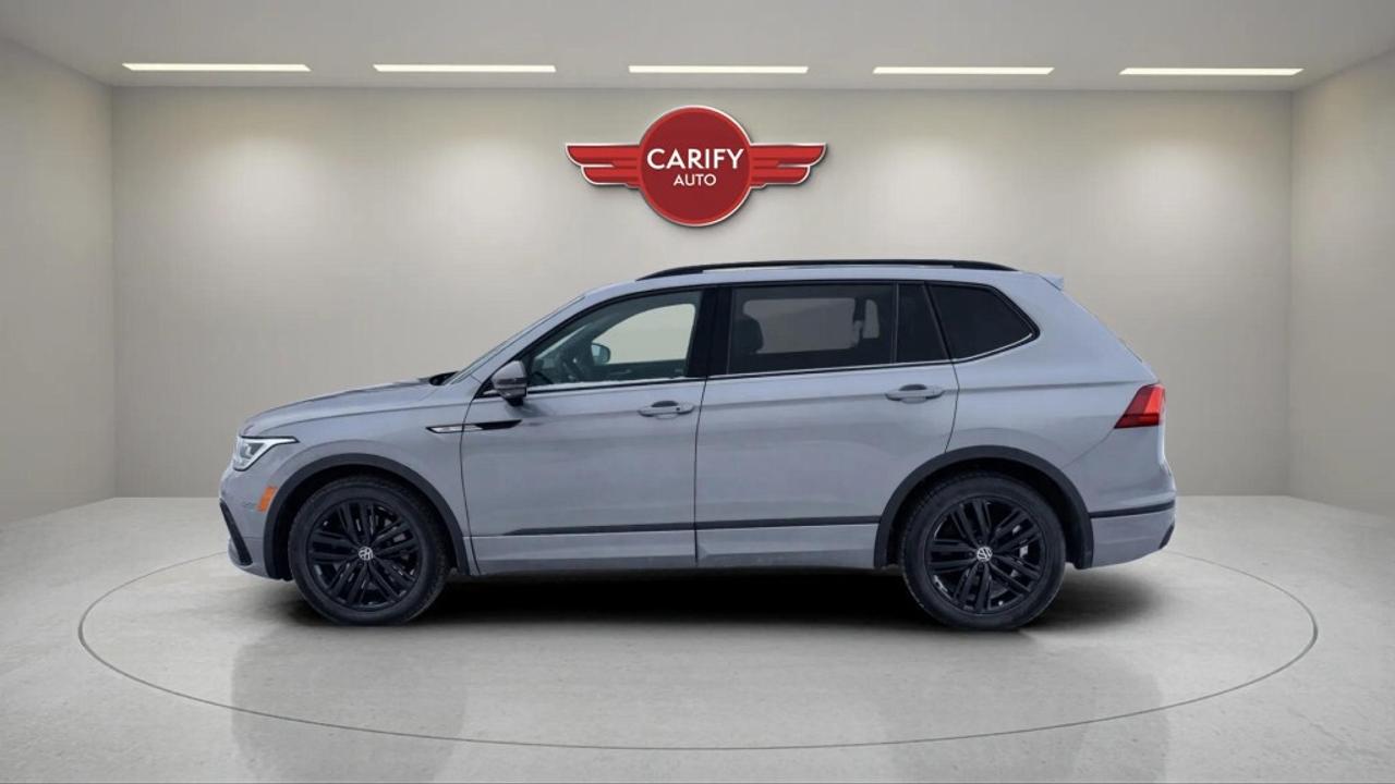 2022 Volkswagen Tiguan R-Line Black Edition 4MOTION Photo