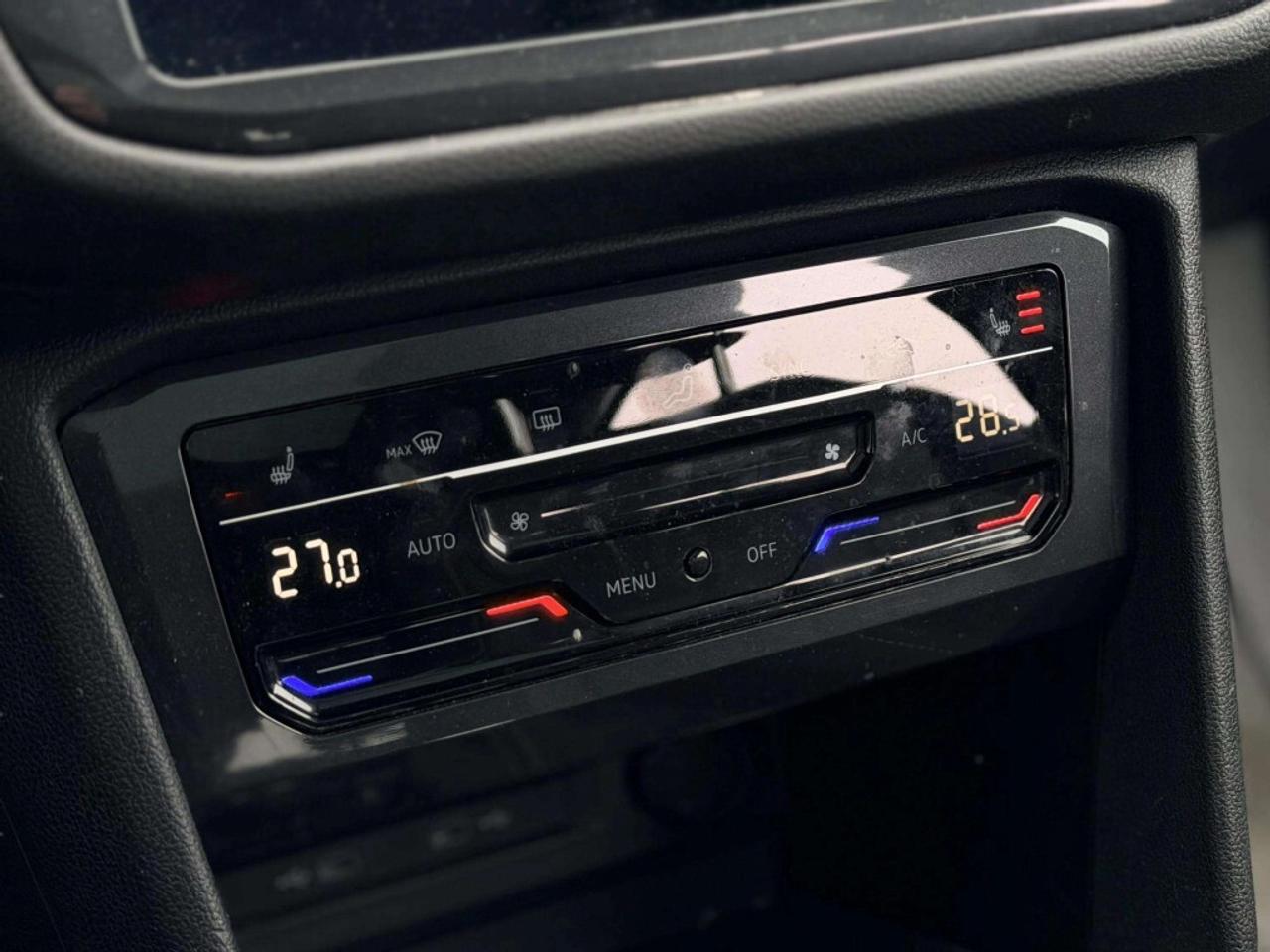 2022 Volkswagen Tiguan R-Line Black Edition 4MOTION Photo