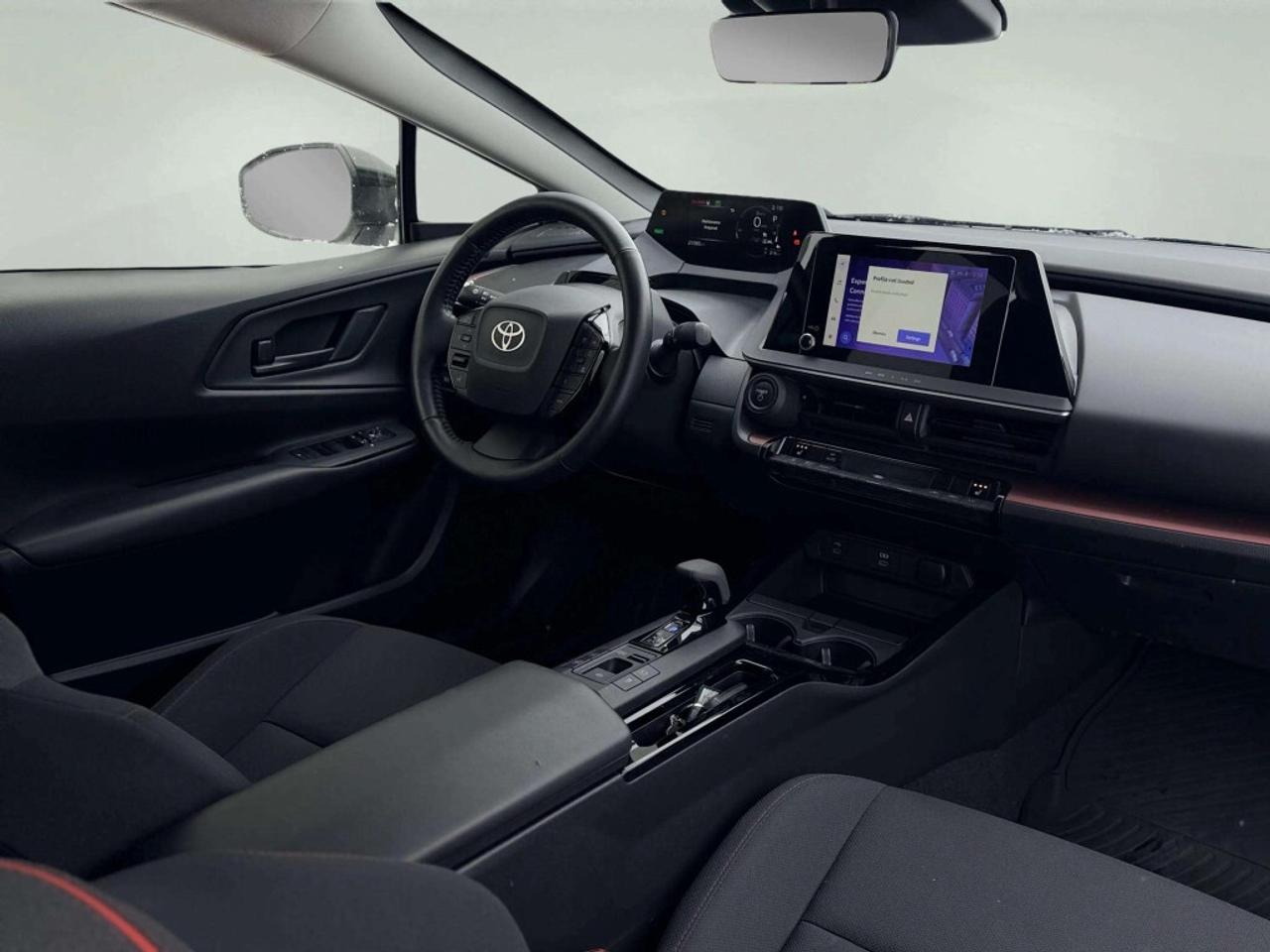 2023 Toyota Prius Prime SE Premium 4dr  CVT Photo