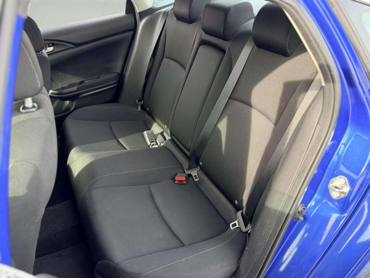 2018 Honda Civic Sedan SE CVT Photo