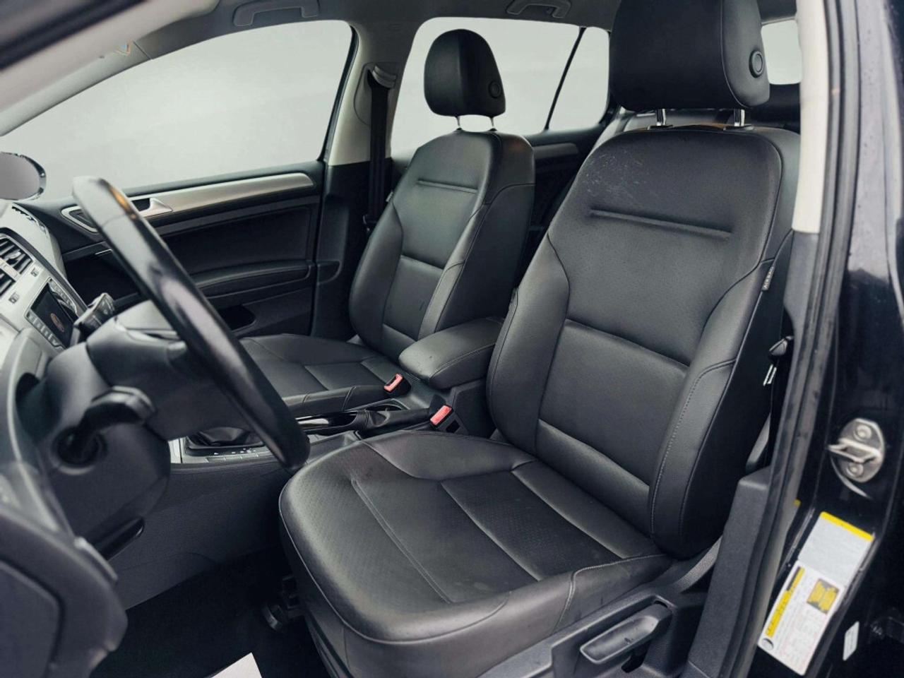 2015 Volkswagen Golf 3dr Hatchback 1.8 TSI Trendline Photo