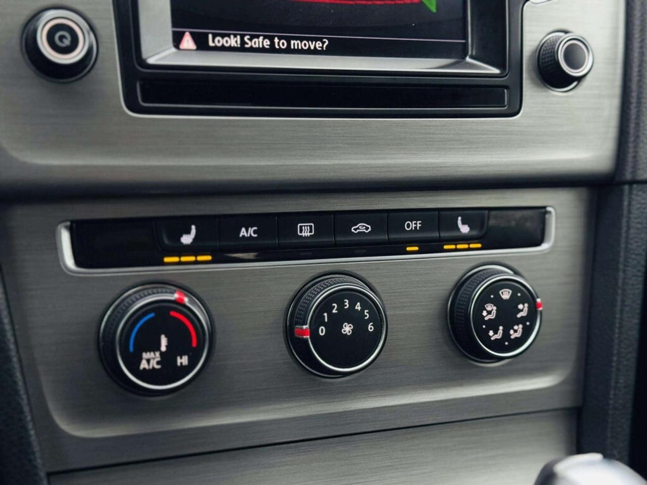 2015 Volkswagen Golf 3dr Hatchback 1.8 TSI Trendline Photo