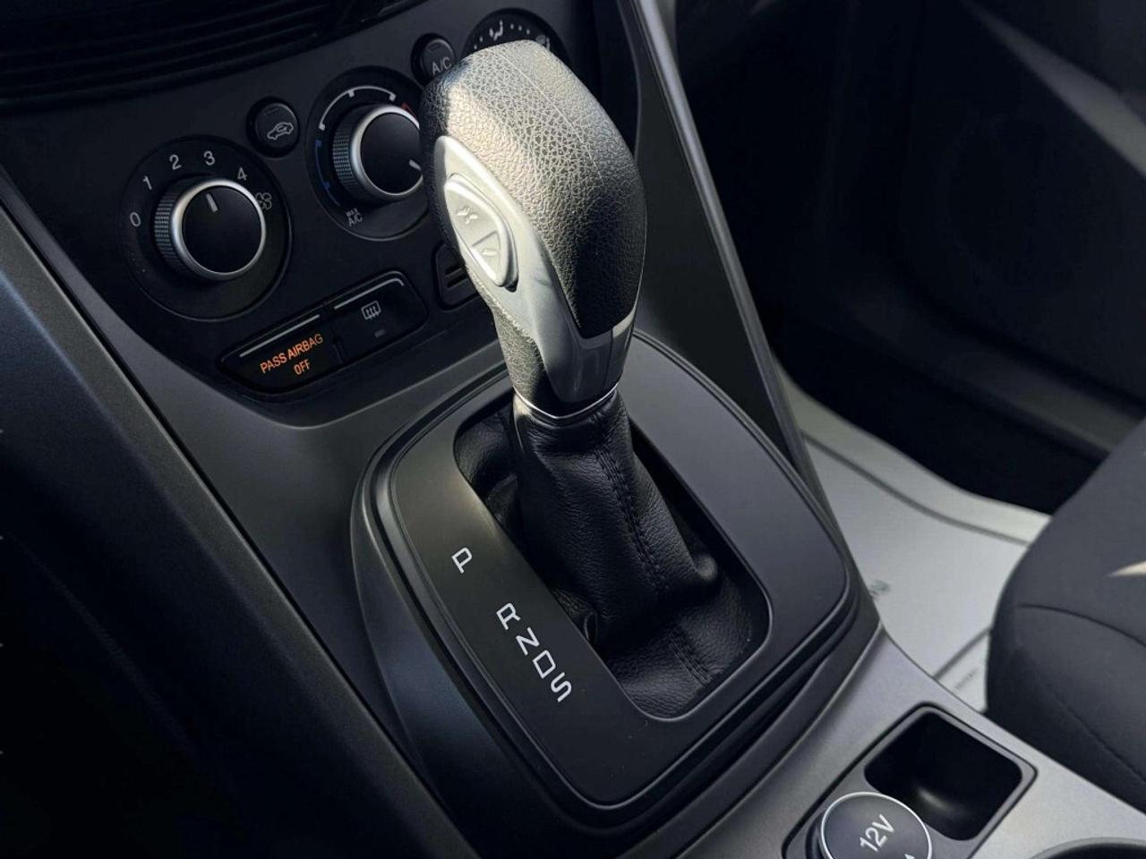 2016 Ford Escape S 4WD Photo