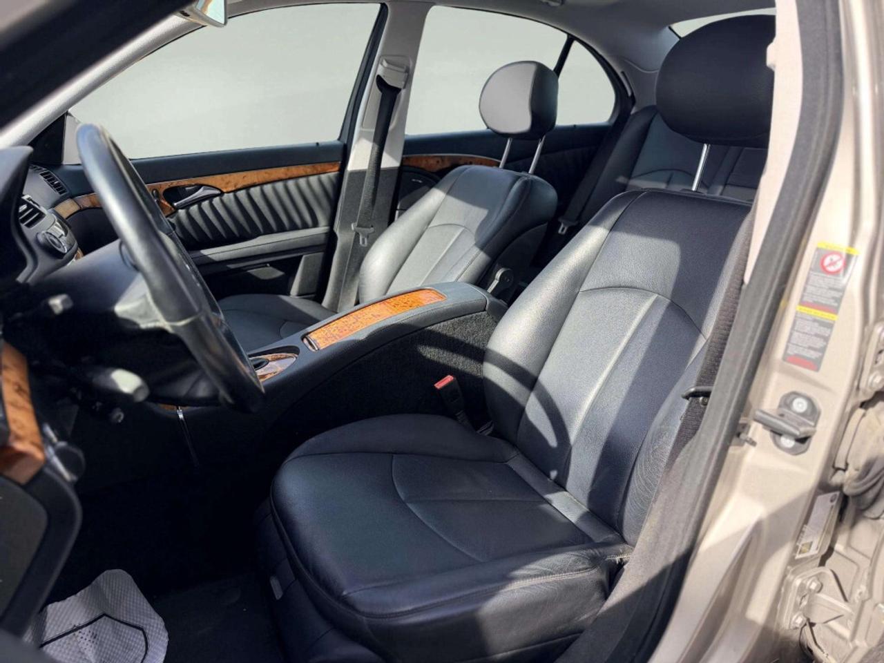 2007 Mercedes-Benz E-Class 4dr Sedan 3.5L 4MATIC Photo