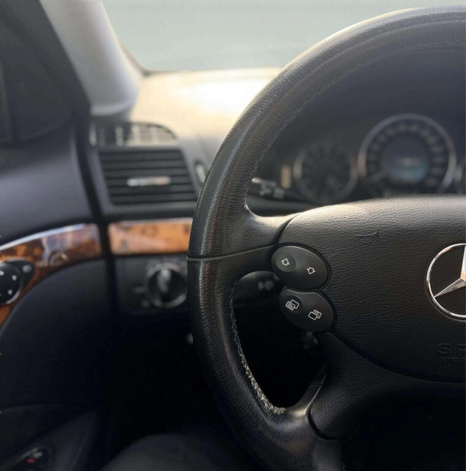 2007 Mercedes-Benz E-Class 4dr Sedan 3.5L 4MATIC Photo