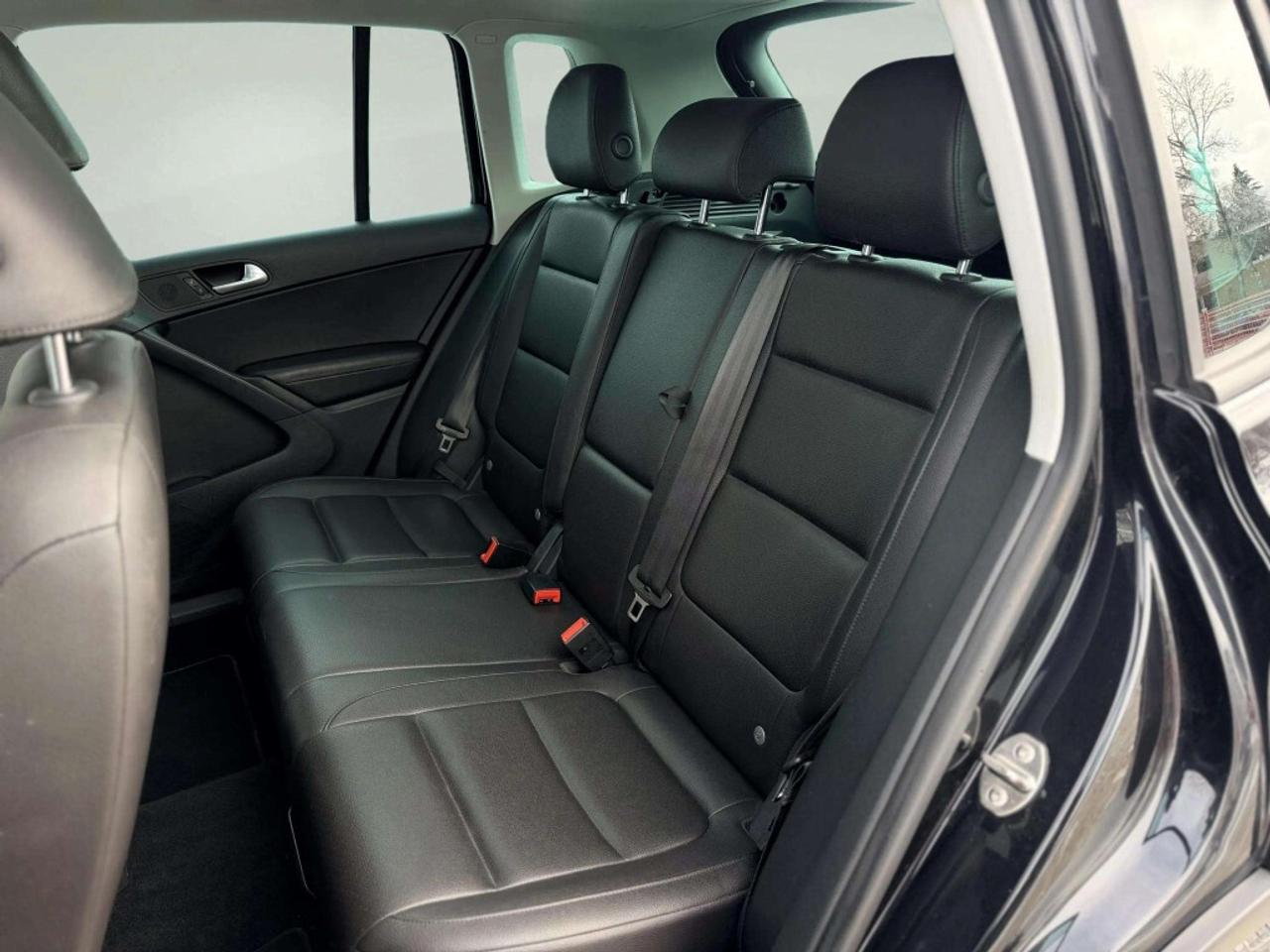 2017 Volkswagen Tiguan 4Motion Wolfsburg Edition Photo